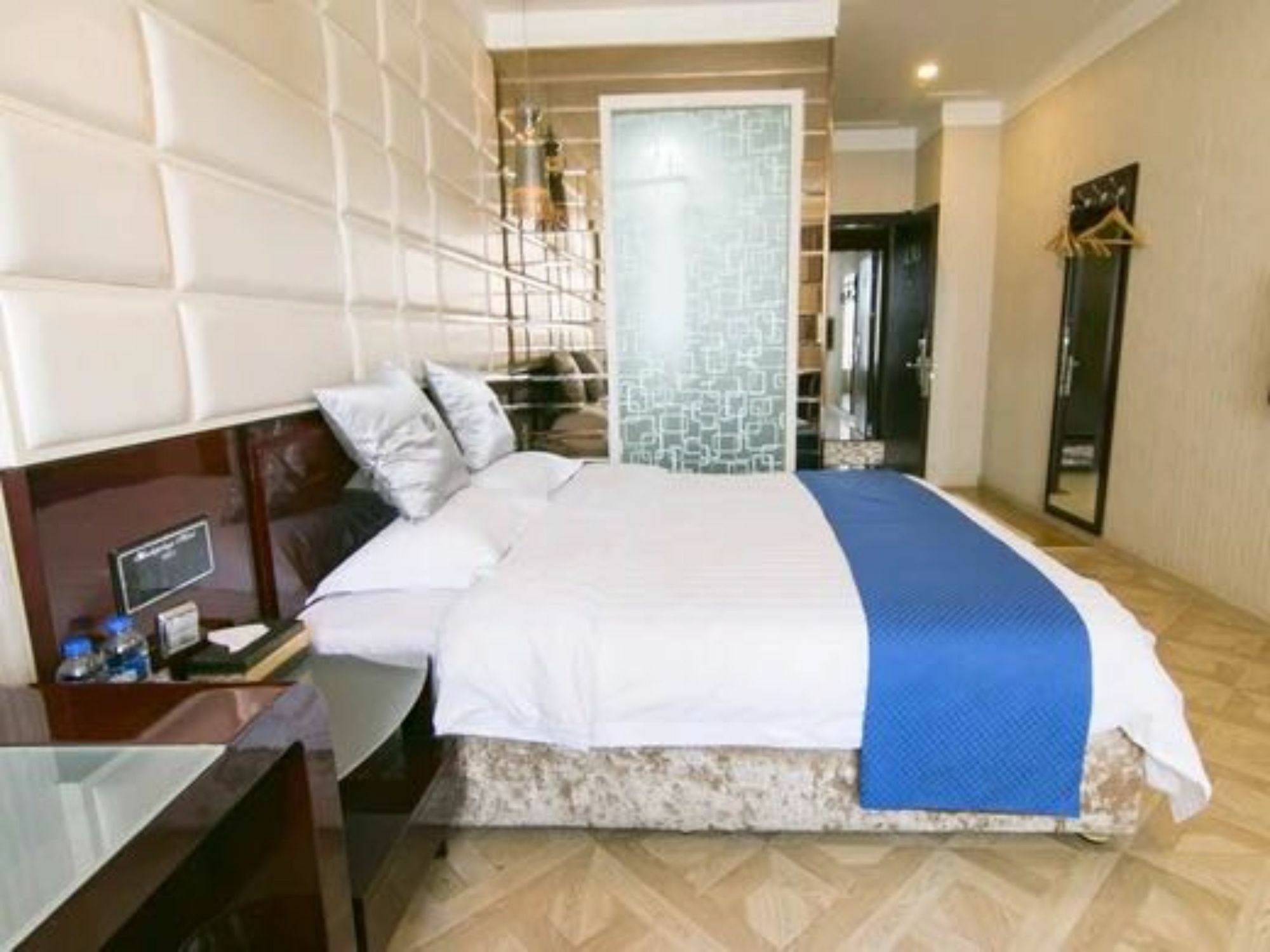 Tianjin Bindao Business Hotel Binhai  Eksteriør billede